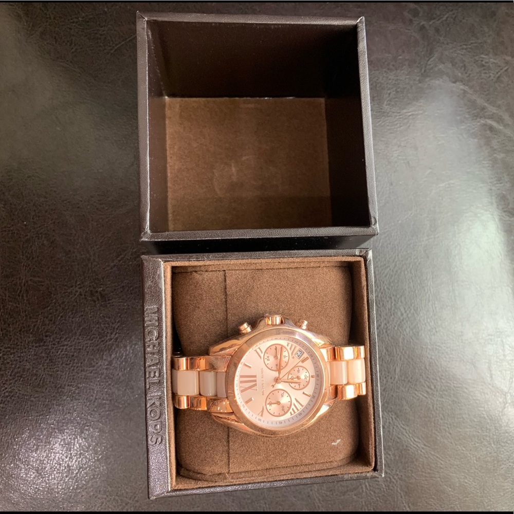 Michael Kors Bradshaw Rose Gold- Tone Watch